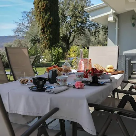 Villa Clara Ander Apartment Puegnago sul Garda